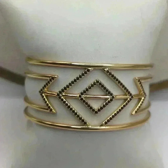 Stella & dot Sphinx Cuff - Picture 4 of 6